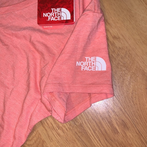 NWT The North Face Ahwahnee V-Neck Tri-Blend Tee - Picture 6 of 9